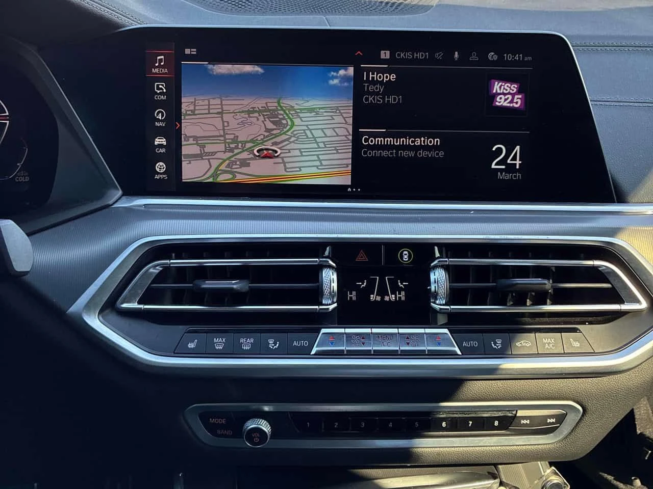 BMW X5 xDrive40i M SPORT/ПАНОРАМА/360 КАМЕРИ, снимка 9 - Автомобили и джипове - 54007924