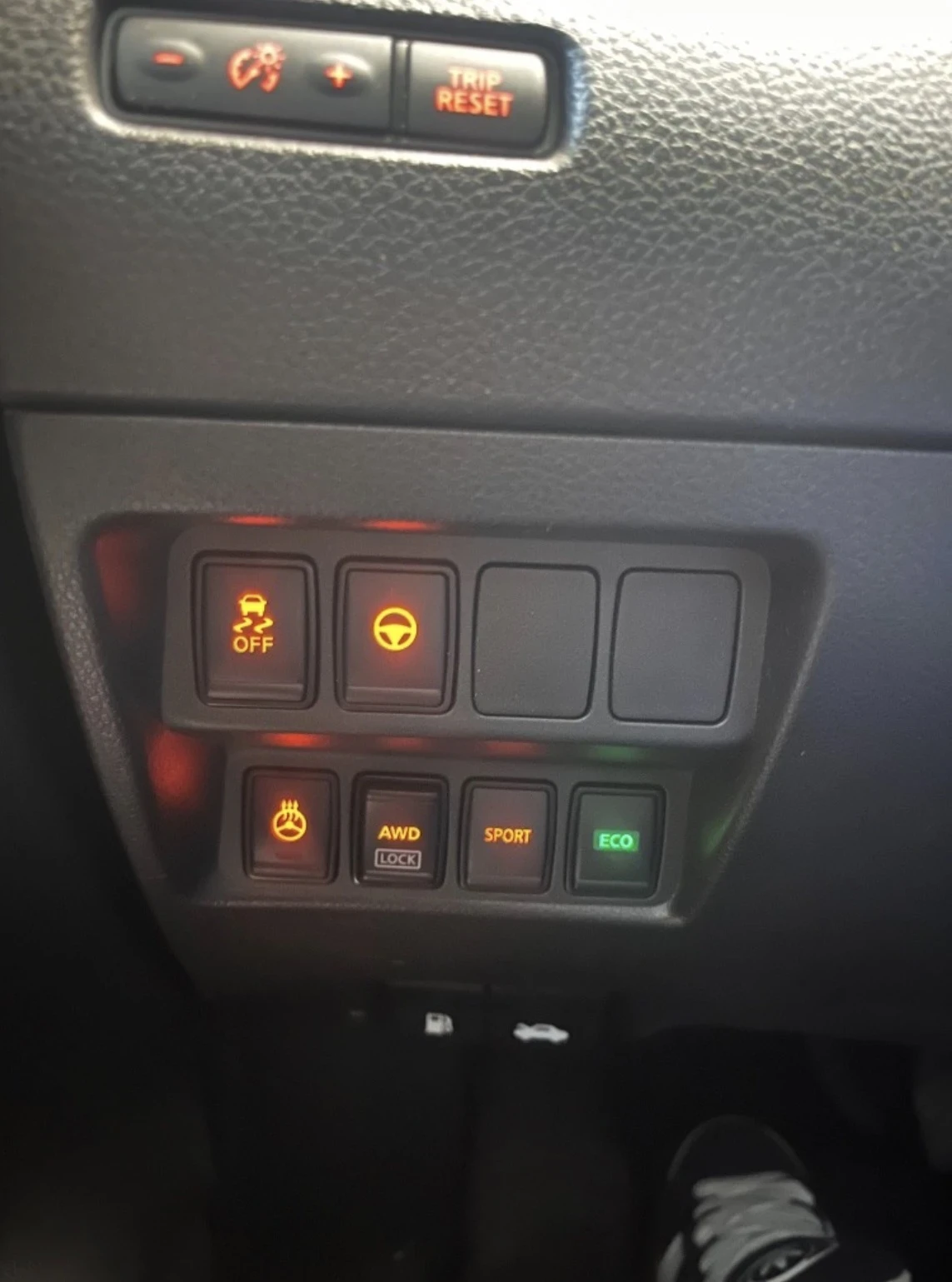 Nissan Qashqai SV J12, снимка 10 - Автомобили и джипове - 54179810