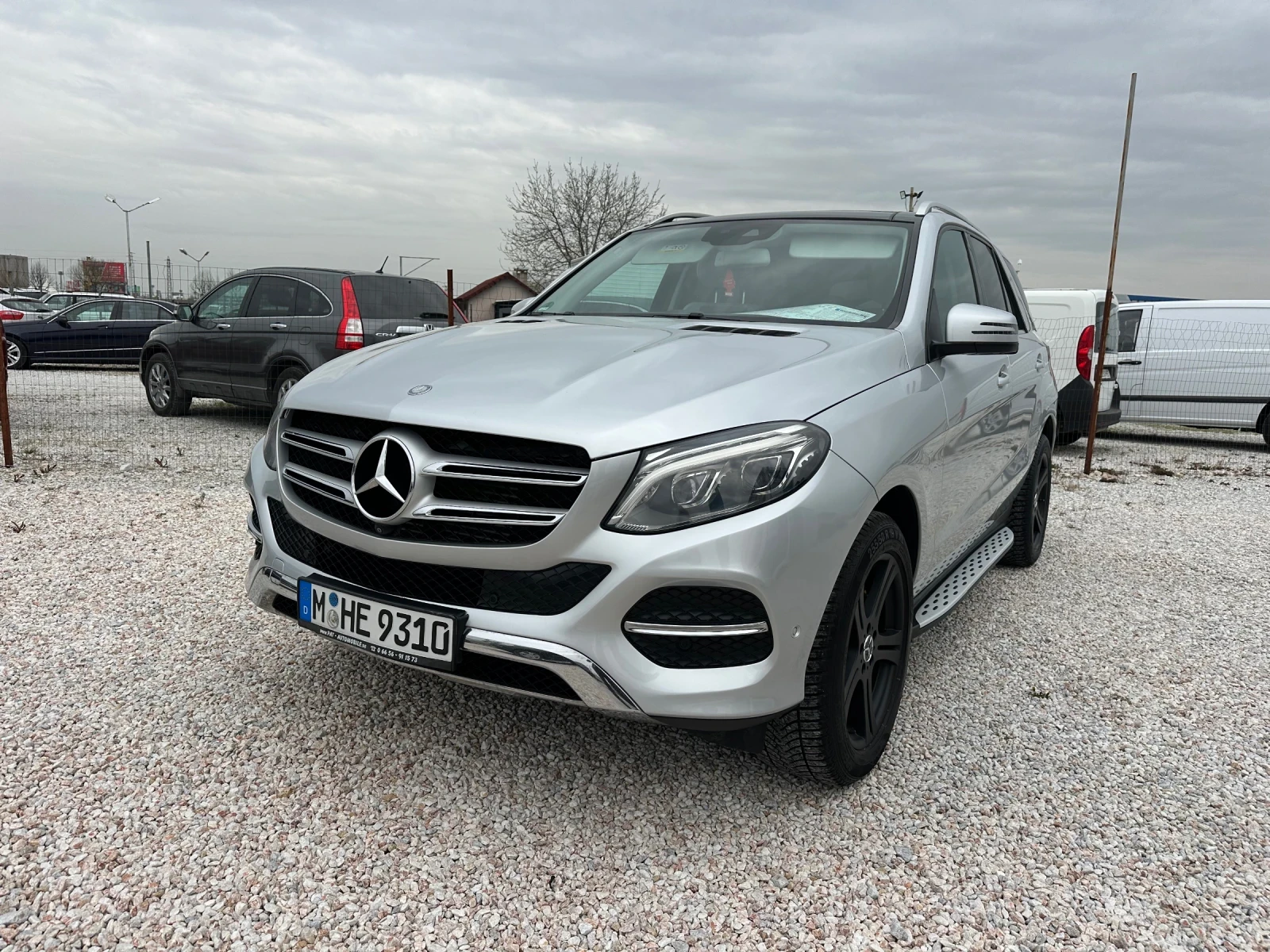 Mercedes-Benz GLE 350 D, 360 КАМЕРА, 4 MATIC, ПАНОРАМА, НА ПРУЖИНИ, ТОП!, снимка 3 - Автомобили и джипове - 54205673