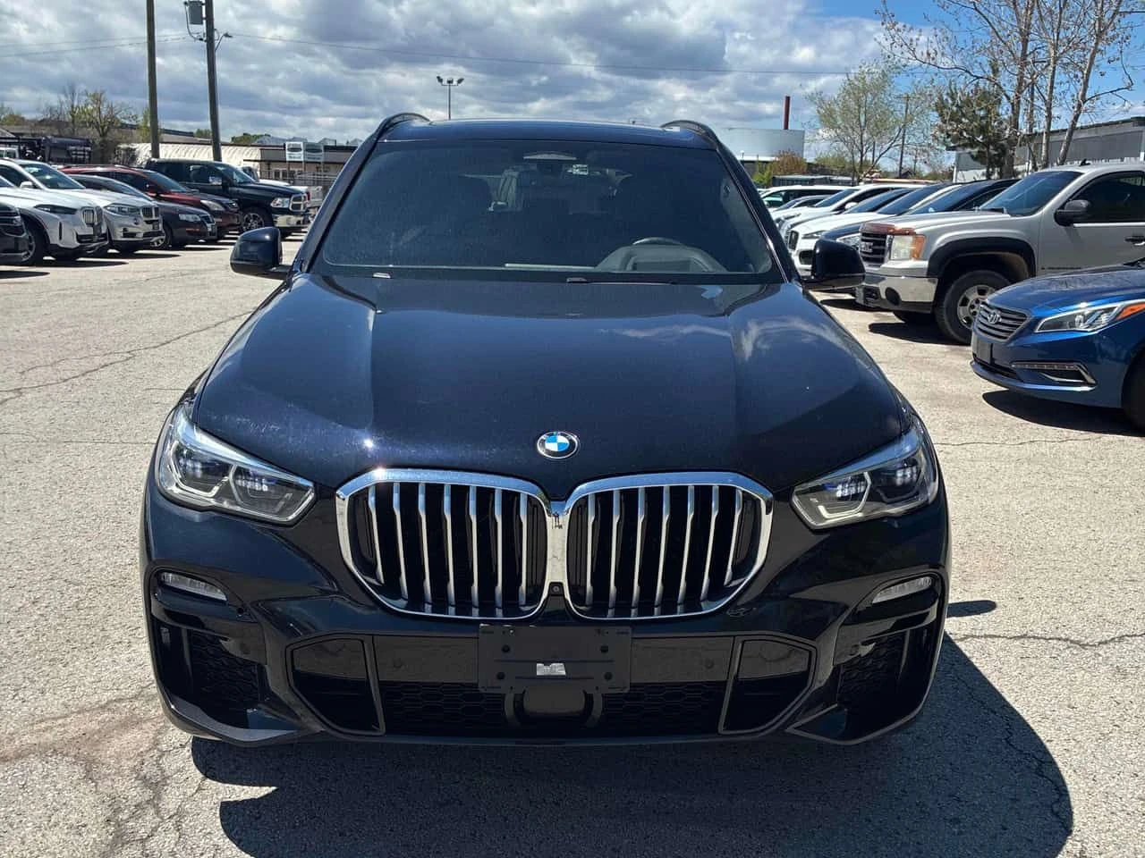 BMW X5 xDrive40i M SPORT/ДИСТРОНИК/LASER/360/ОБДУХВАНЕ, снимка 2 - Автомобили и джипове - 54678765