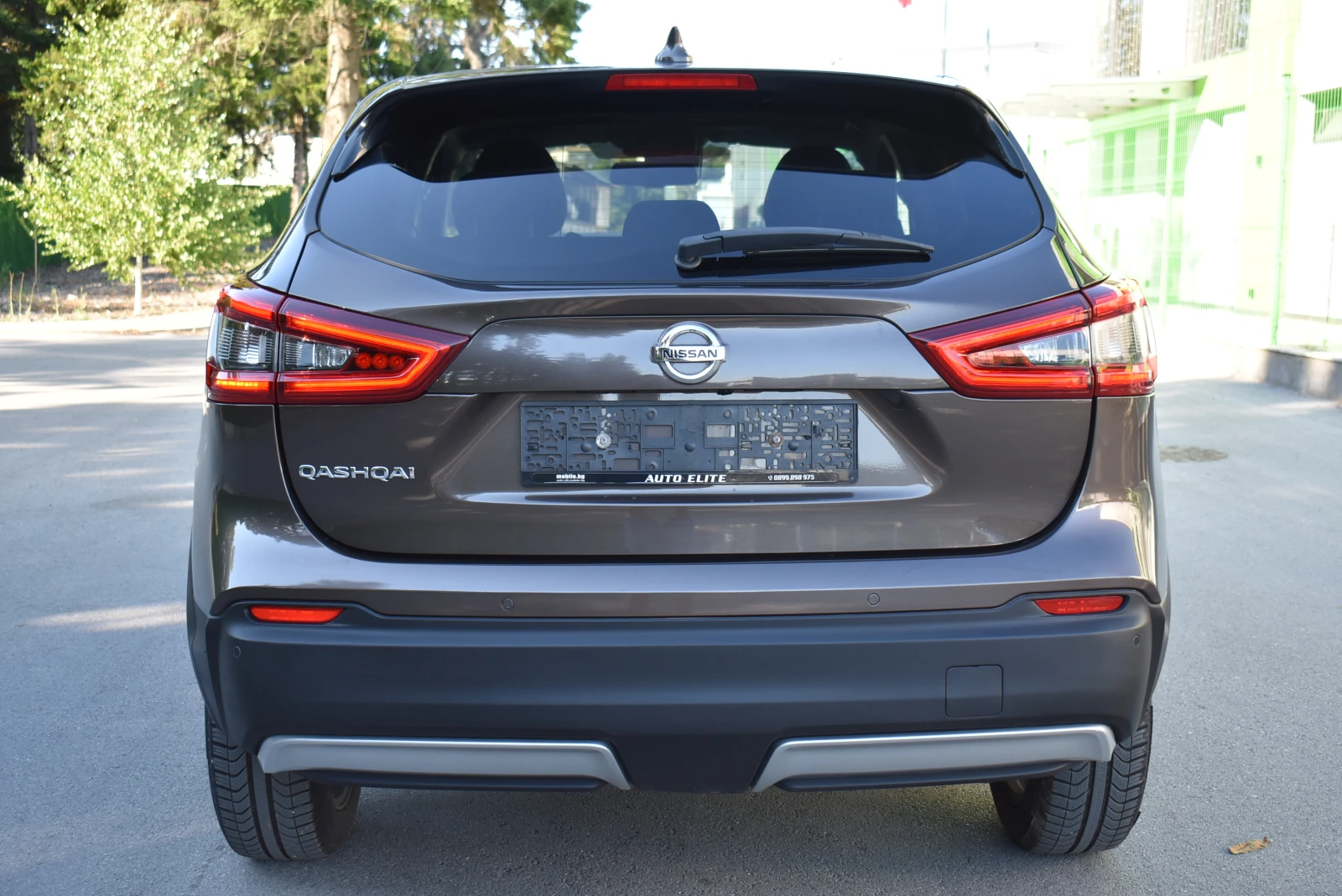 Nissan Qashqai 1.6DCI/AWD-4X4/FACELIFT/TEKNA-ОТЛИЧЕН!!, снимка 4 - Автомобили и джипове - 55564208