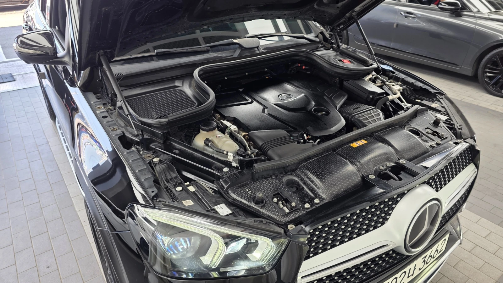 Mercedes-Benz GLE 400 d  4MATIC Coupe, снимка 6 - Автомобили и джипове - 55565072