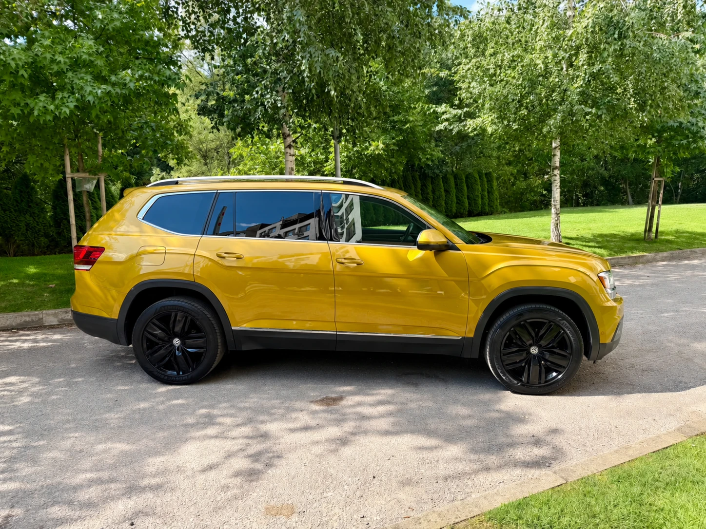 VW Atlas, снимка 2 - Автомобили и джипове - 56167054