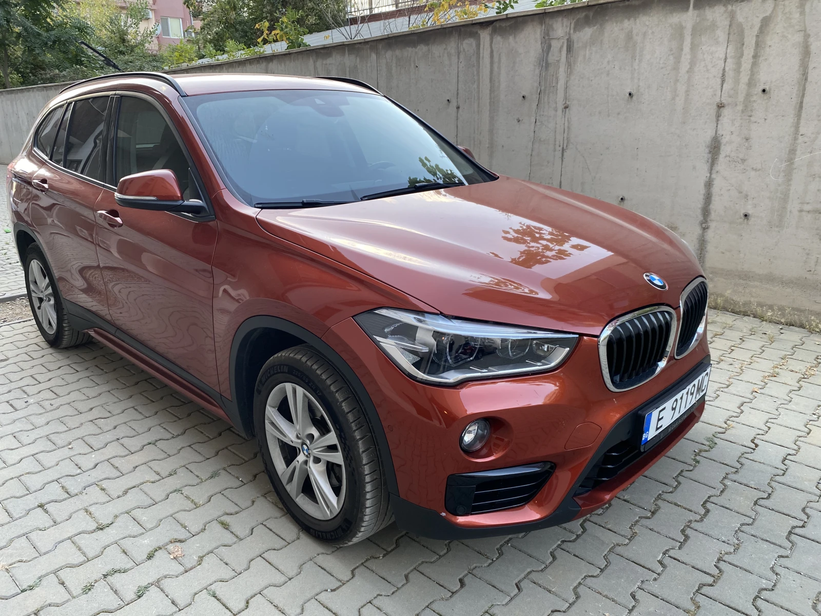 BMW X1 F48 xDrive xLine 100% ������ �� | Mobile.bg � ����������� 2