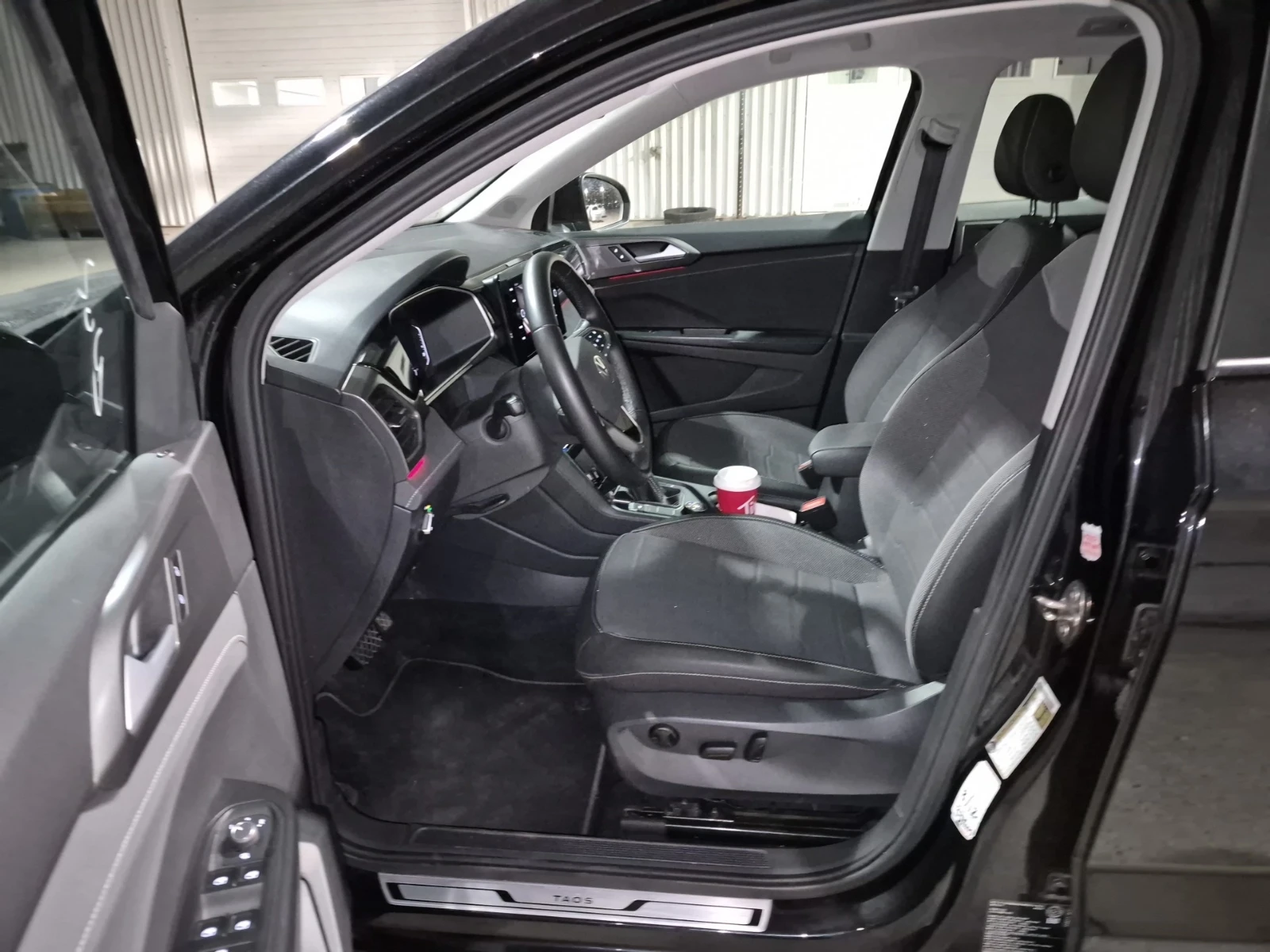 VW Taos COMFORTLINE BLACK EDITION, ������ ���� | Mobile.bg � ����������� 5