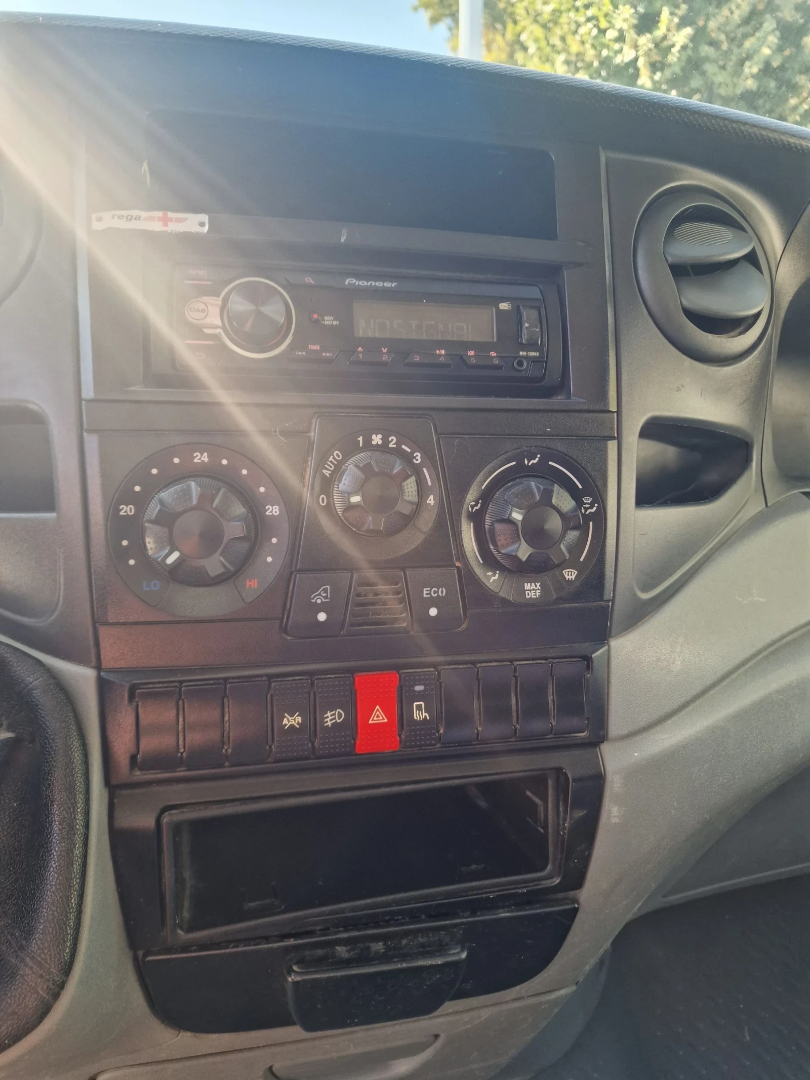 Iveco 35S18 Клима 3.0HPI - изображение 10