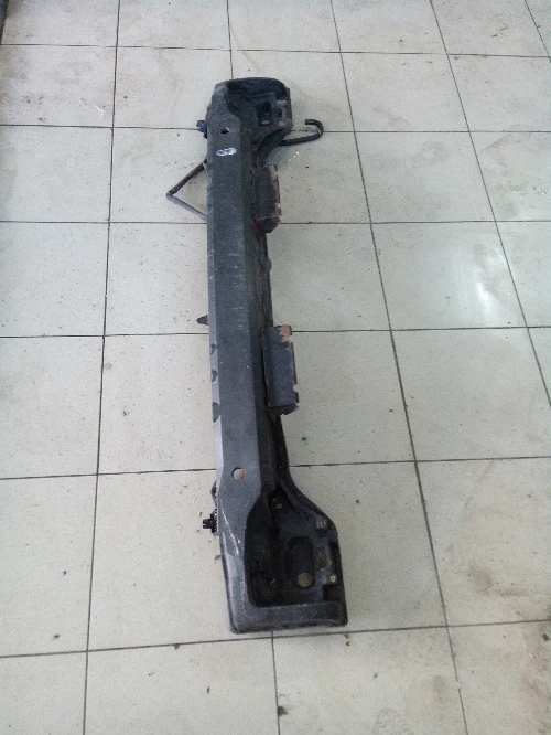 греда под предна броня за Субару форестър 