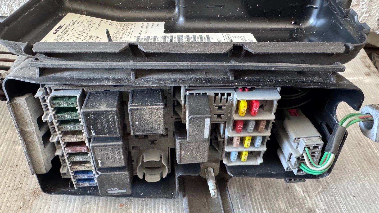   (  BSI / BSM )  Volvo XC70 , XC90  - 30797010 | Mobile.bg   1