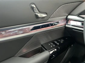 BMW i7 X-Drive 60, снимка 13