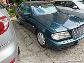 Mercedes-Benz C 180, снимка 1