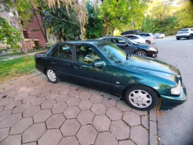 Mercedes-Benz C 180, снимка 1