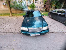 Mercedes-Benz C 180, снимка 3
