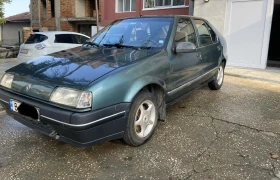 Renault 19 i, снимка 1