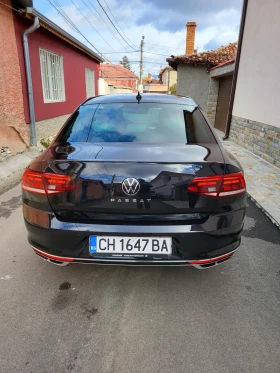 Обява за продажба на VW Passat Elegance R-Line има фабрична гаранция ~53 700 лв. - изображение 7 | Auto.bg Обява за продажба на VW Passat Elegance R-Line има фабрична гаранция ~53 700 лв. - изображение 7