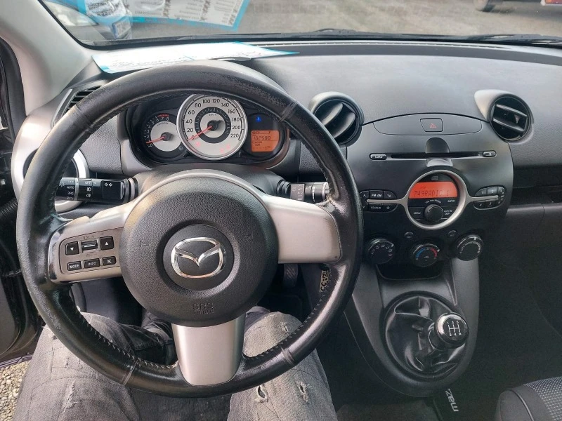 Mazda 2 1.4,вер.мотор, снимка 9 - Автомобили и джипове - 44952882