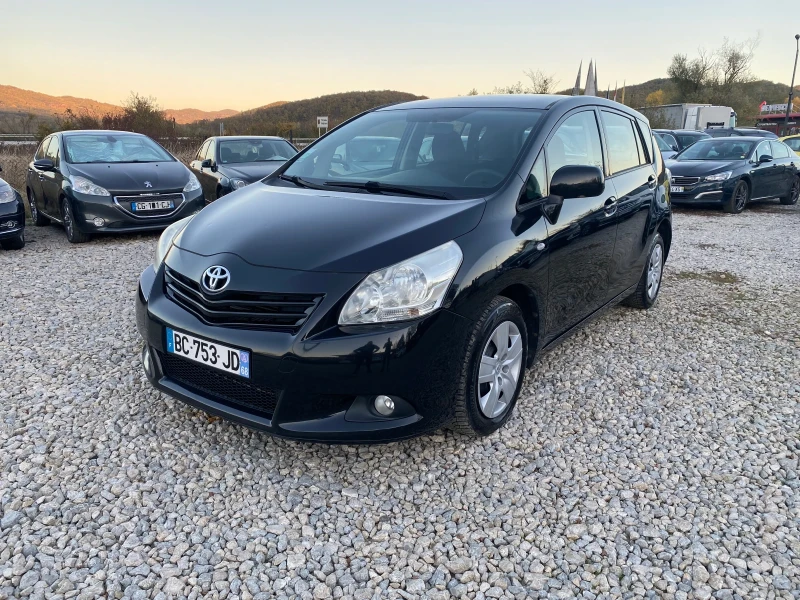 Toyota Verso 2.0d4d 126kc., снимка 1 - Автомобили и джипове - 47781072