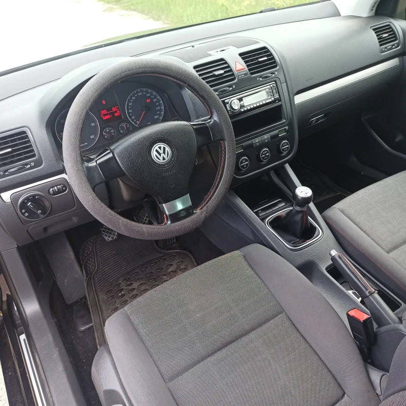 VW Golf, снимка 7 - Автомобили и джипове - 47869976