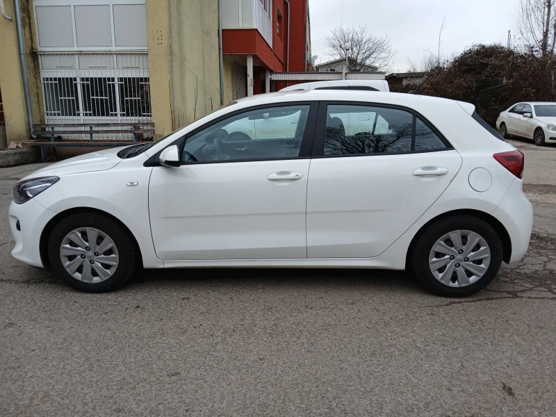 Kia Rio, снимка 8 - Автомобили и джипове - 48236965