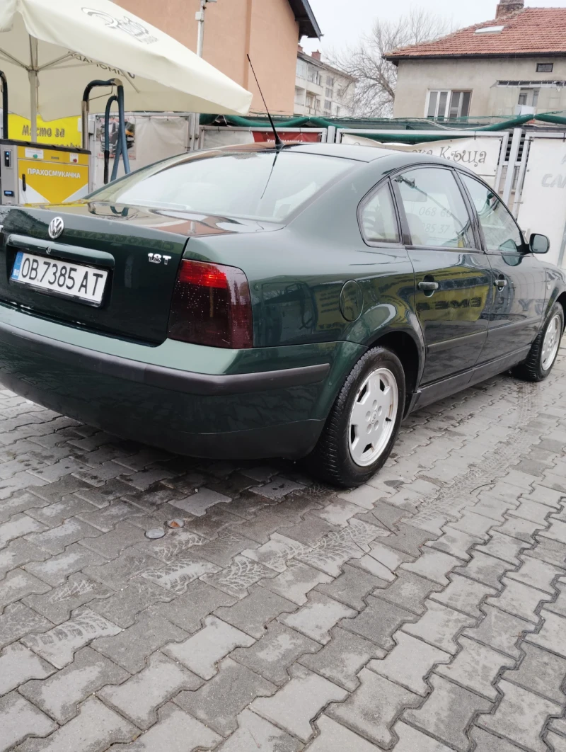 VW Passat 1.8T, снимка 4 - Автомобили и джипове - 48352450