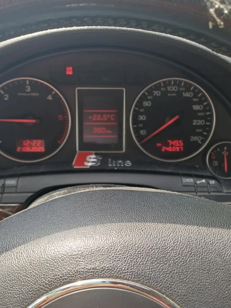 Audi A4, снимка 5 - Автомобили и джипове - 51529176