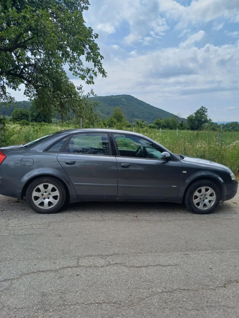 Audi A4, снимка 3 - Автомобили и джипове - 51529176