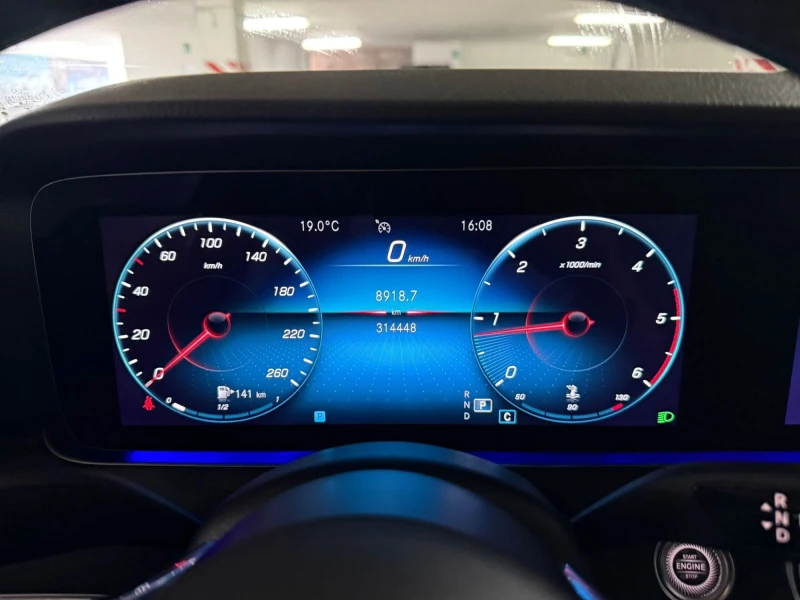 Mercedes-Benz E 220 Продажба с фактура за възтановяване на ддс, снимка 8 - Автомобили и джипове - 51645394