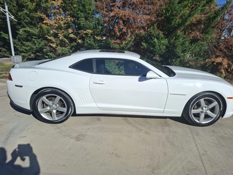 Chevrolet Camaro, снимка 14 - Автомобили и джипове - 52419822