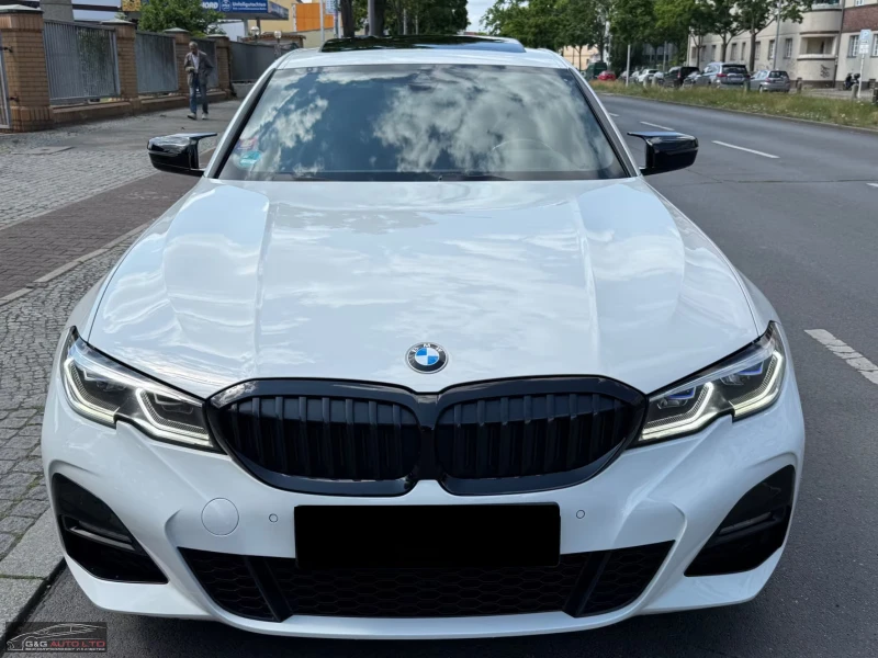 BMW 330 d/256HP/M-SPORT/LASER/HUD/CAM/KLESS/DIGI/H&K/572g, снимка 2 - Автомобили и джипове - 52367106