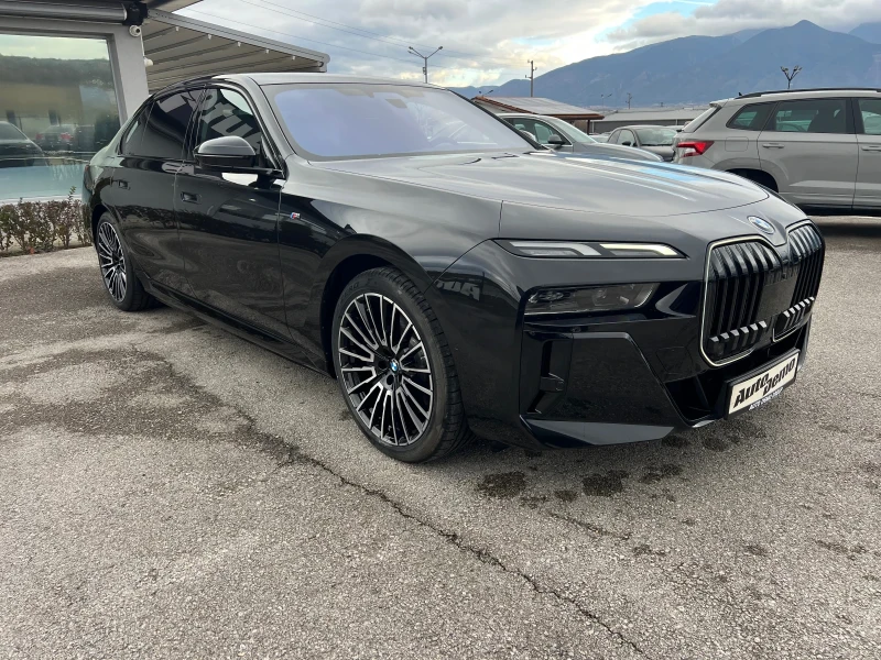 BMW i7 X-Drive 60, снимка 3 - Автомобили и джипове - 52480809