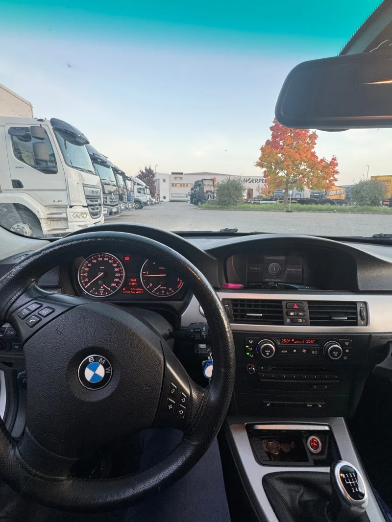 BMW 318 2.0d, снимка 5 - Автомобили и джипове - 52743023