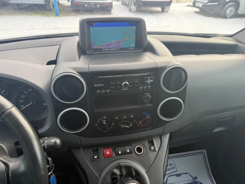 Peugeot Partner 1.6HDI, снимка 14 - Автомобили и джипове - 53135246