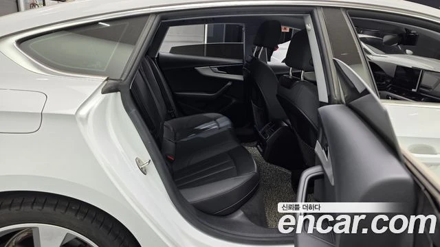 Audi A5, снимка 12 - Автомобили и джипове - 56081129