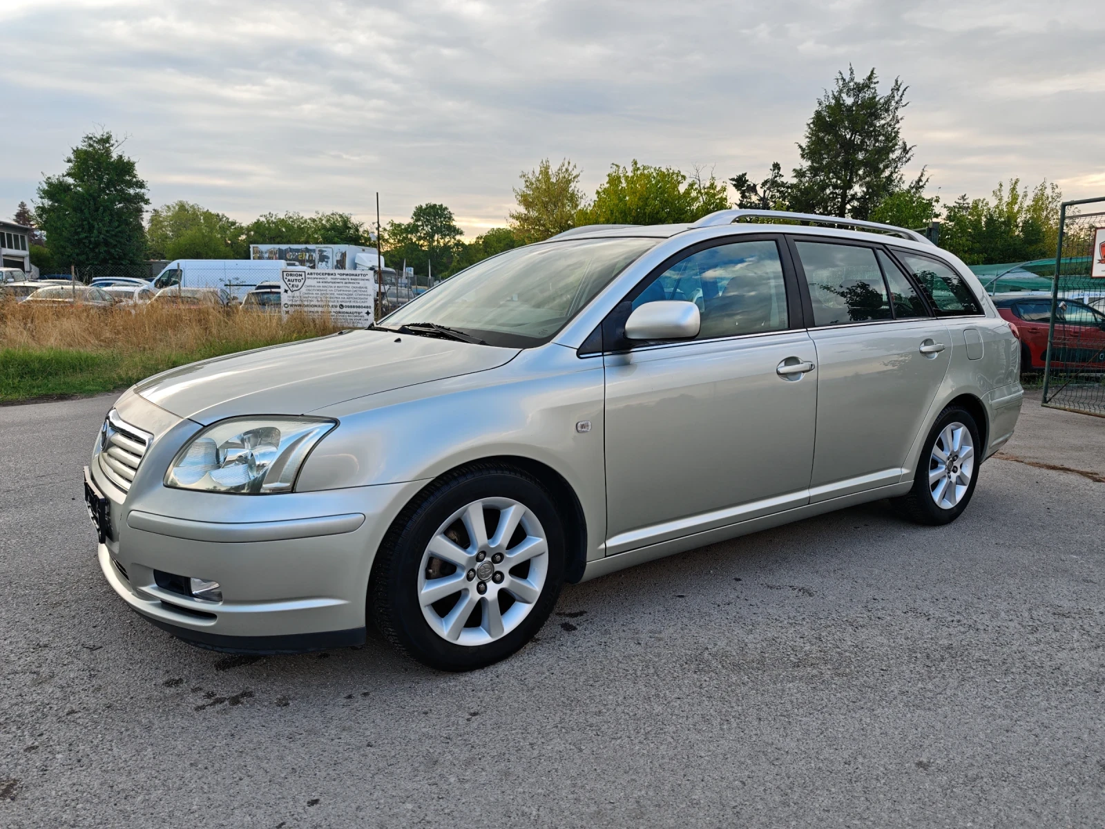 Toyota Avensis 1.8VVT-i, снимка 1