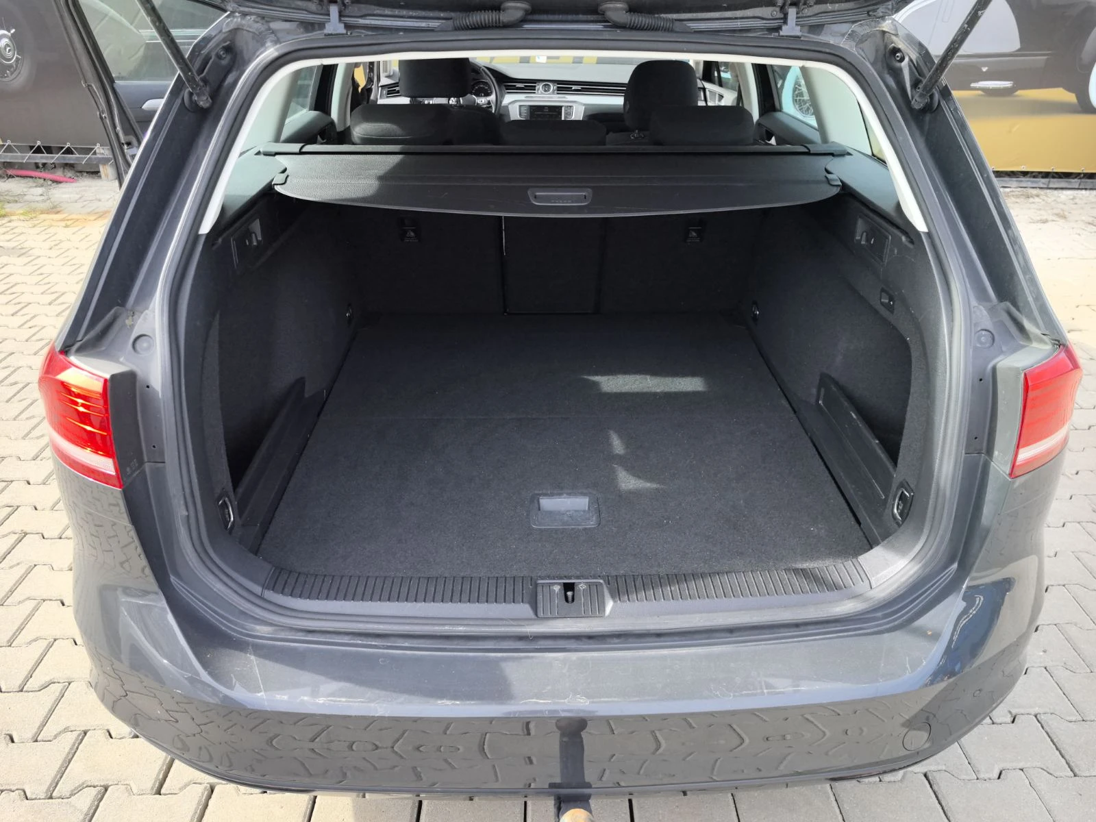 VW Passat Trendline 2.0TDI | Mobile.bg   13