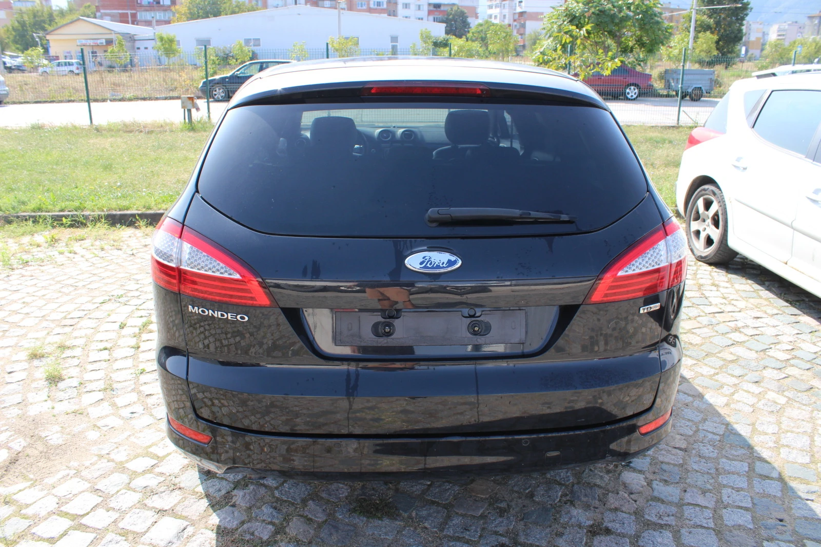 Ford Mondeo 2.0TDI АВТОМАТИК - изображение 5