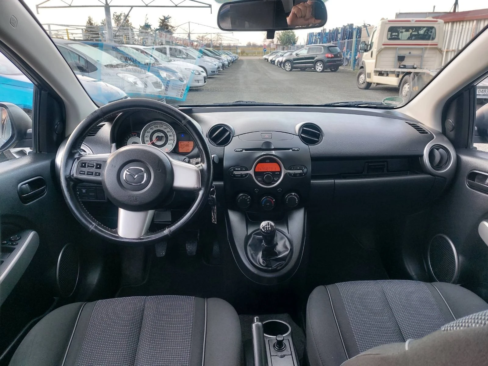 Mazda 2 1.4,вер.мотор - изображение 7