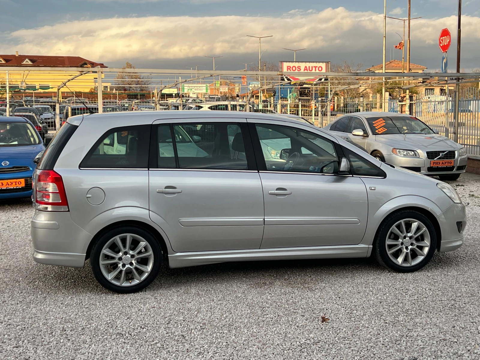 Opel Zafira 1.7CDTI* FACE* 6sk* 6+ 1 * COSMO* ЛИЗИНГ - изображение 4