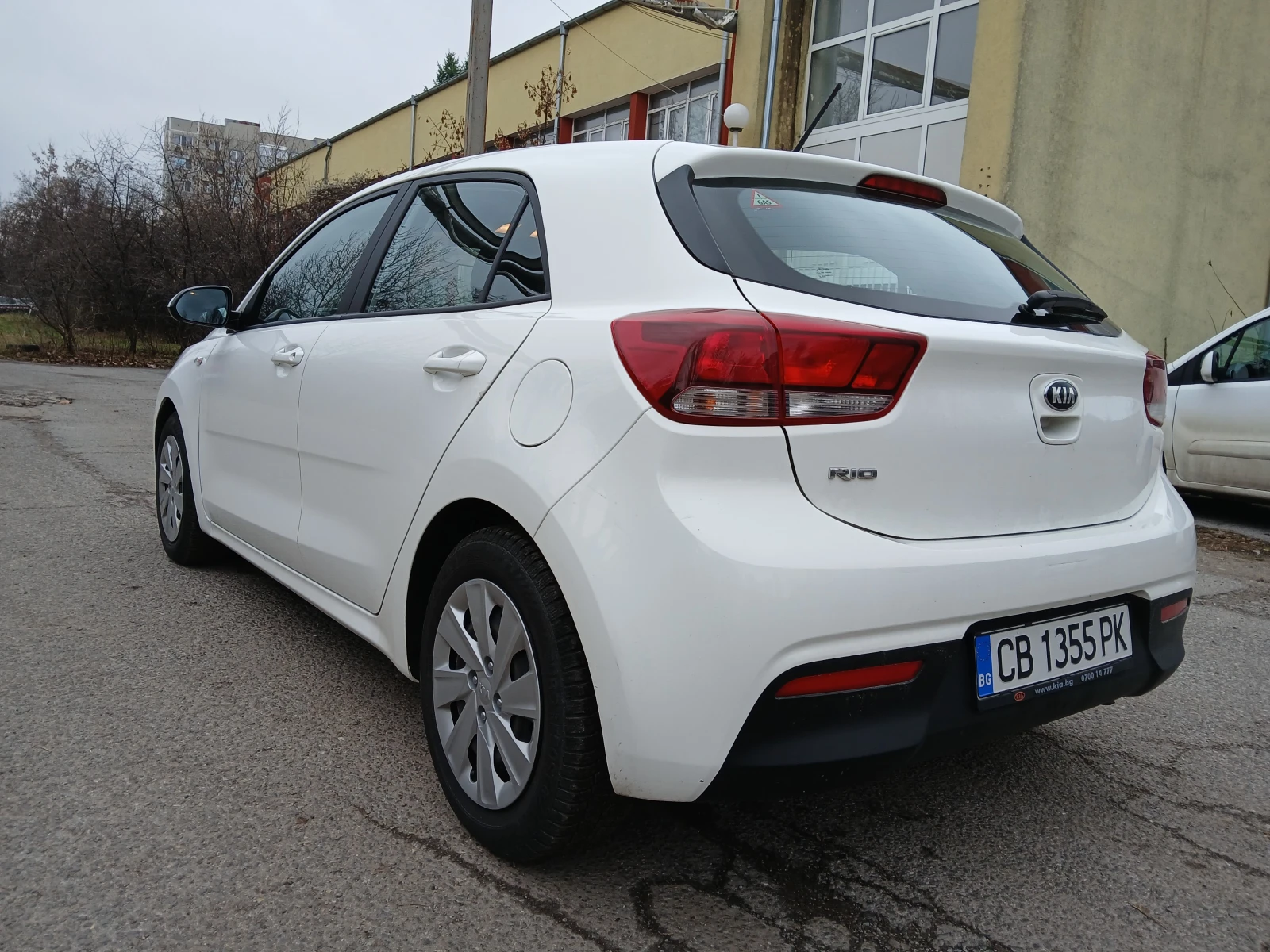 Kia Rio  - изображение 7