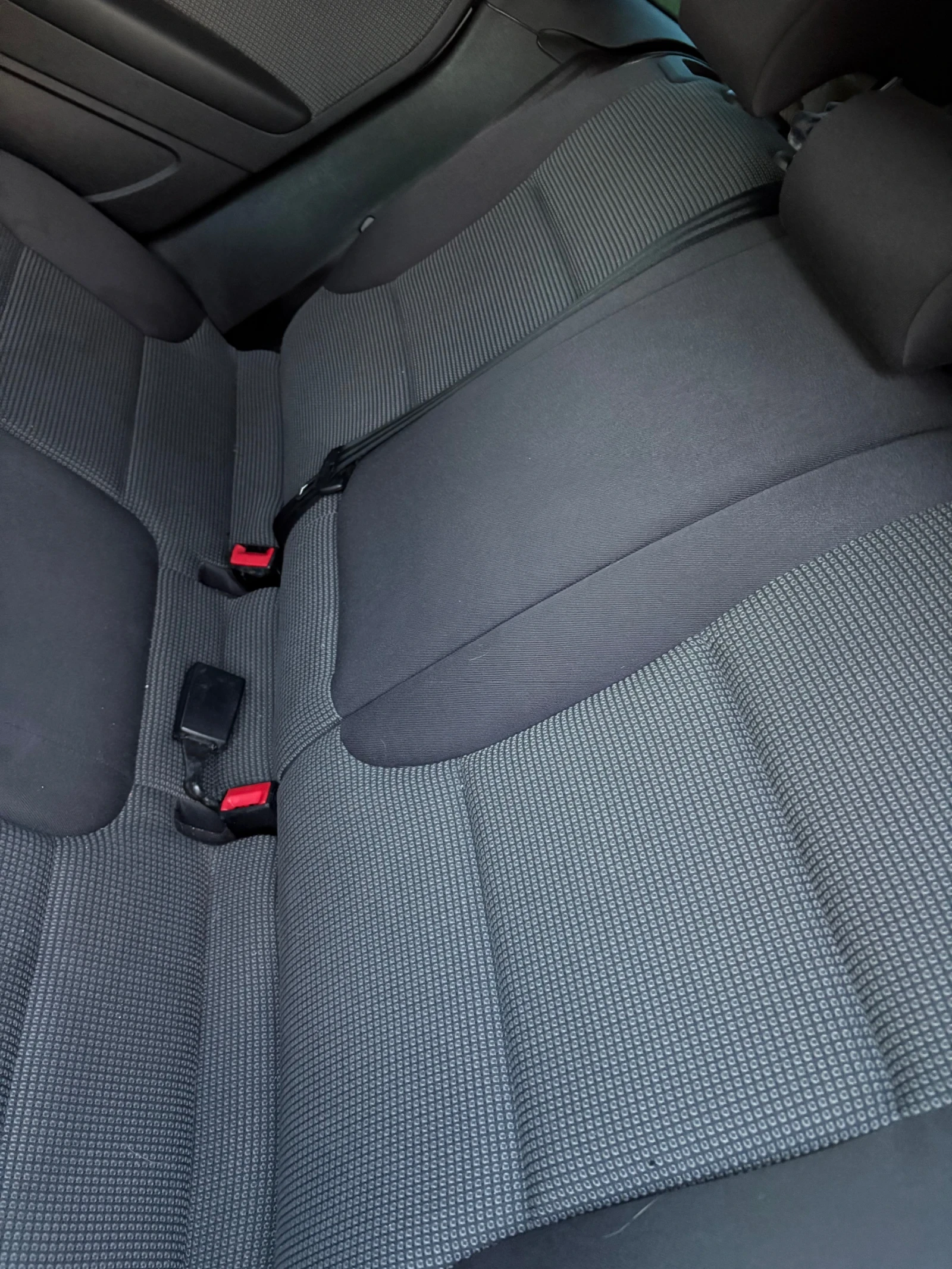 Audi A3 2.0 TDI * ПЕРФЕКТНА*  - изображение 7