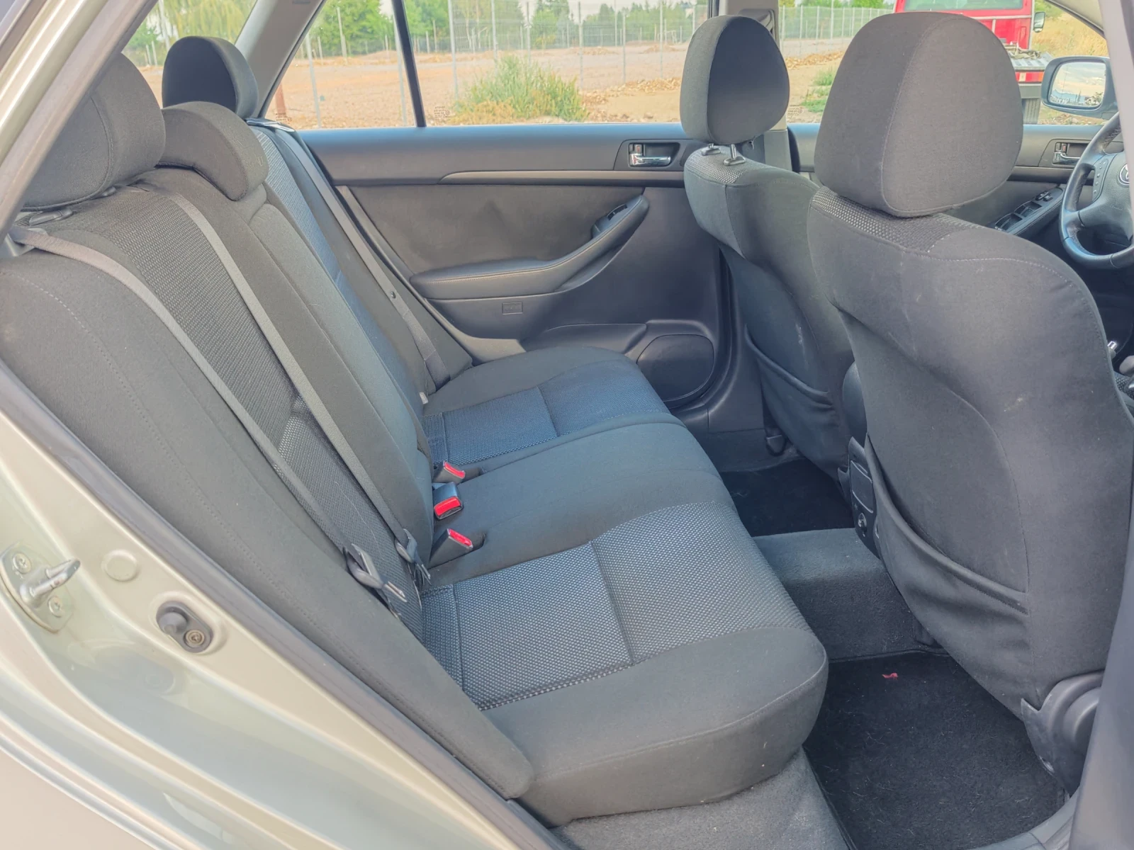 Toyota Avensis 1.8VVT-i | Mobile.bg — изображение 13