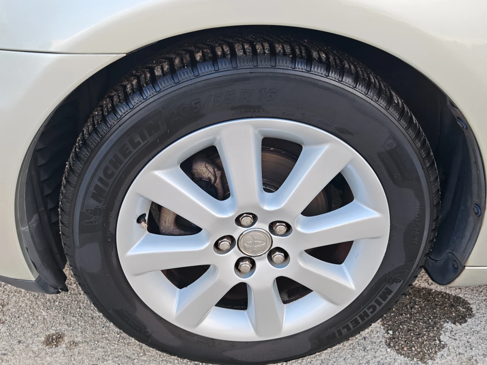 Toyota Avensis 1.8VVT-i | Mobile.bg — изображение 14