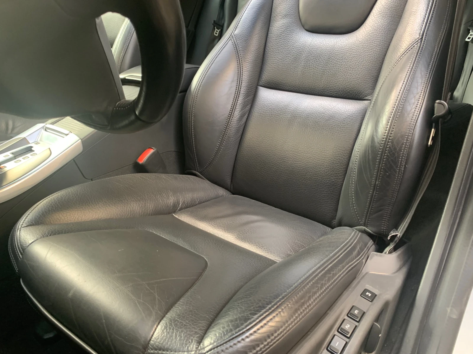 Volvo V60 2.4* D5* AWD* SUMMUM* ПЪЛНА СЕР.ИСТОРИЯ VOLVO - изображение 9