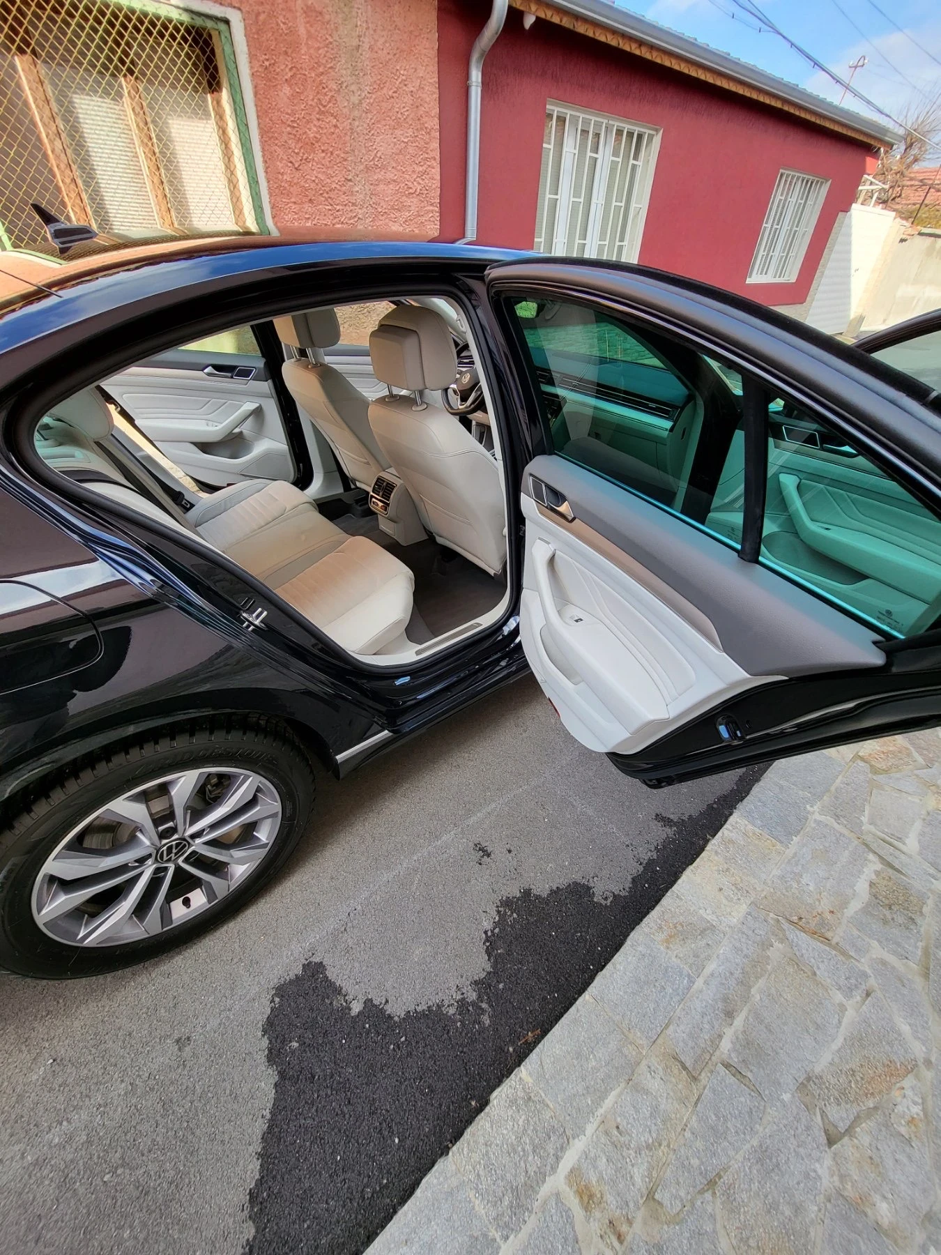 VW Passat Elegance R-Line    | Mobile.bg   16