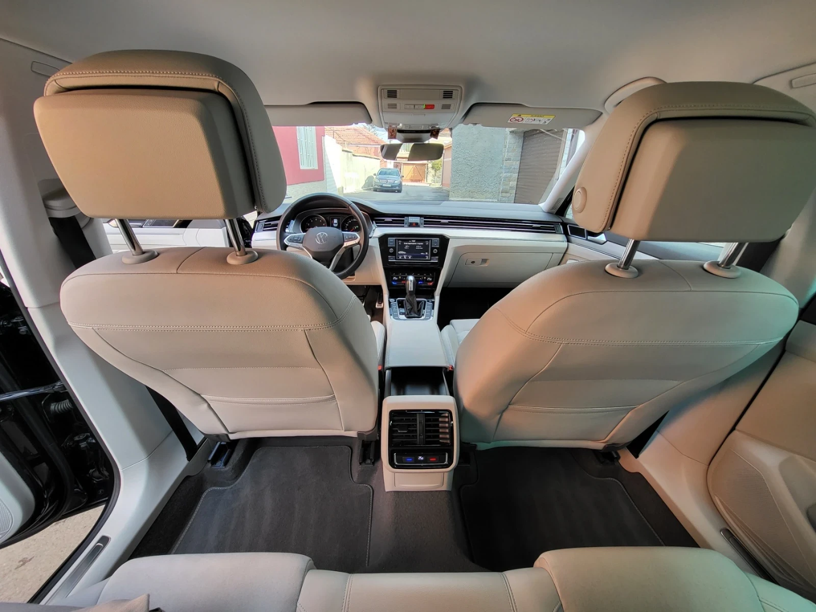 VW Passat Elegance R-Line    | Mobile.bg   13