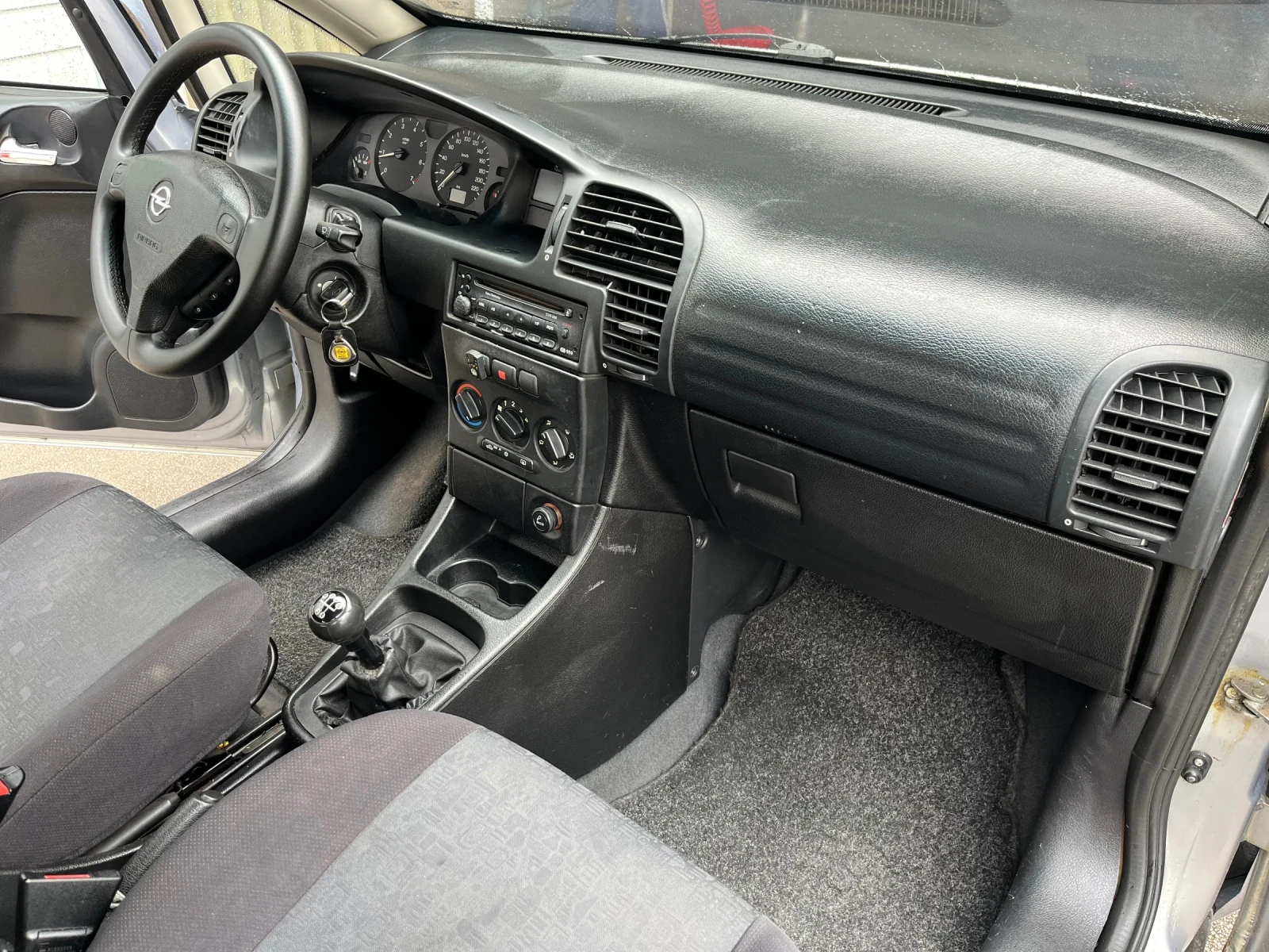Opel Zafira 1.8 125к ГАЗ !  - изображение 7