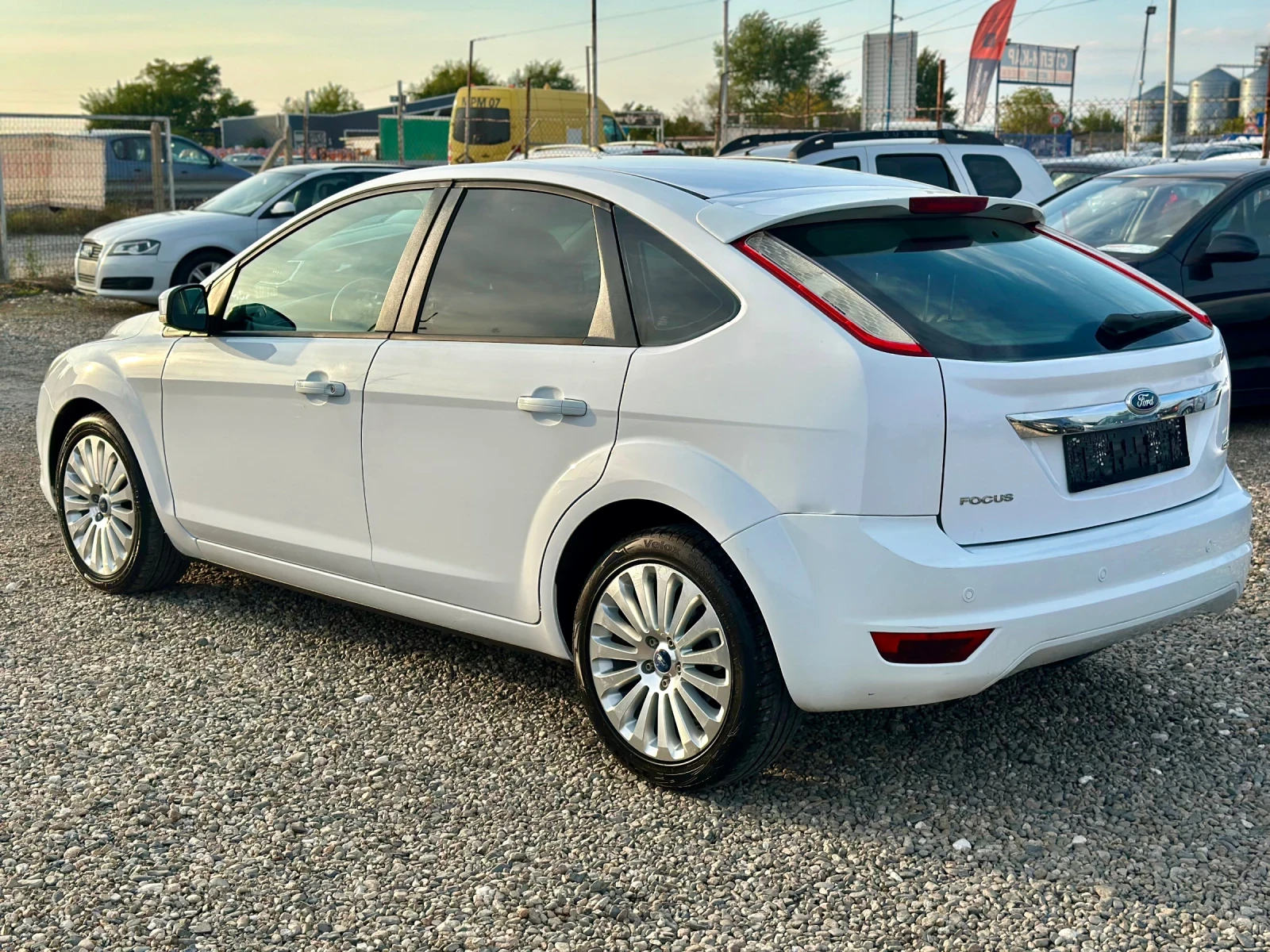 Ford Focus 1.6TDCi-90KC* TiTANiUM* NAVi*  - изображение 6