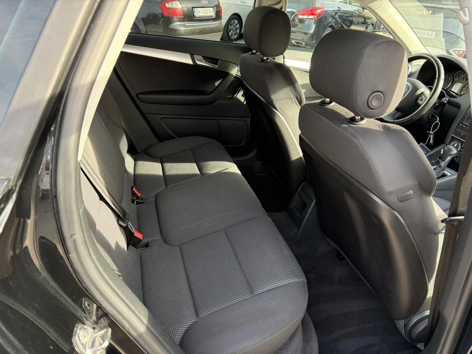 Audi A3 2.0TDI SportBack DSG LED NAVI, снимка 13 - Автомобили и джипове - 52882363