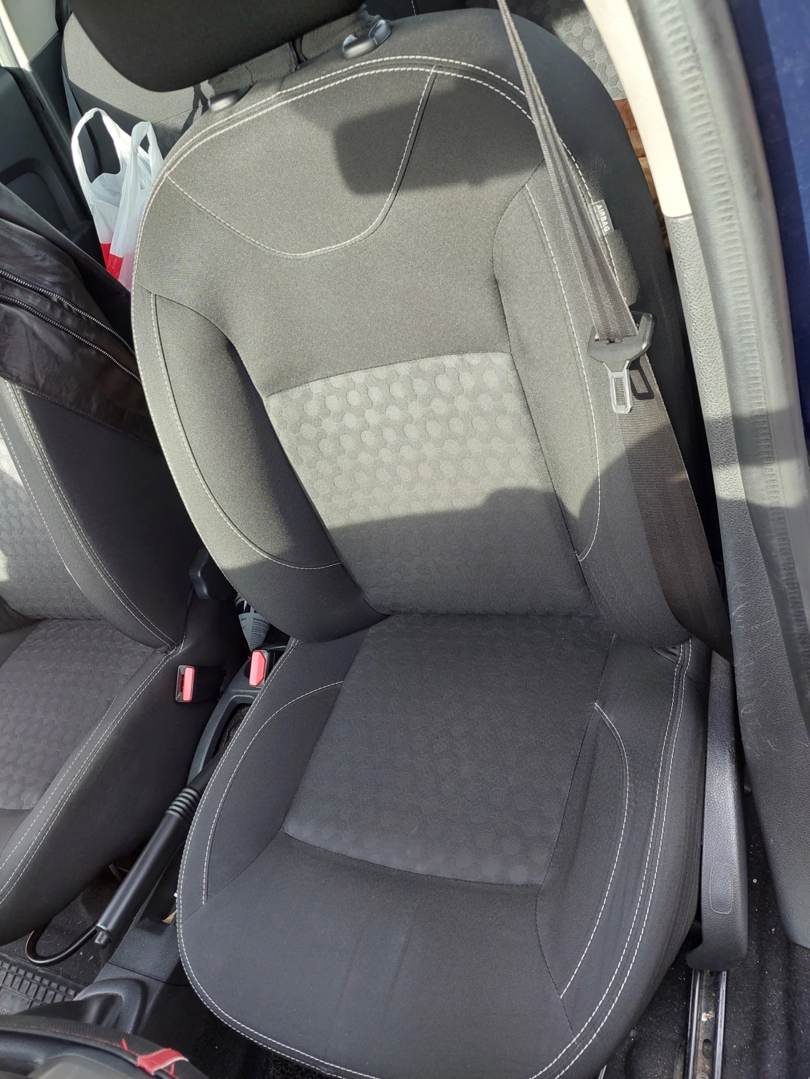 Dacia Logan 1.5 dci - изображение 5