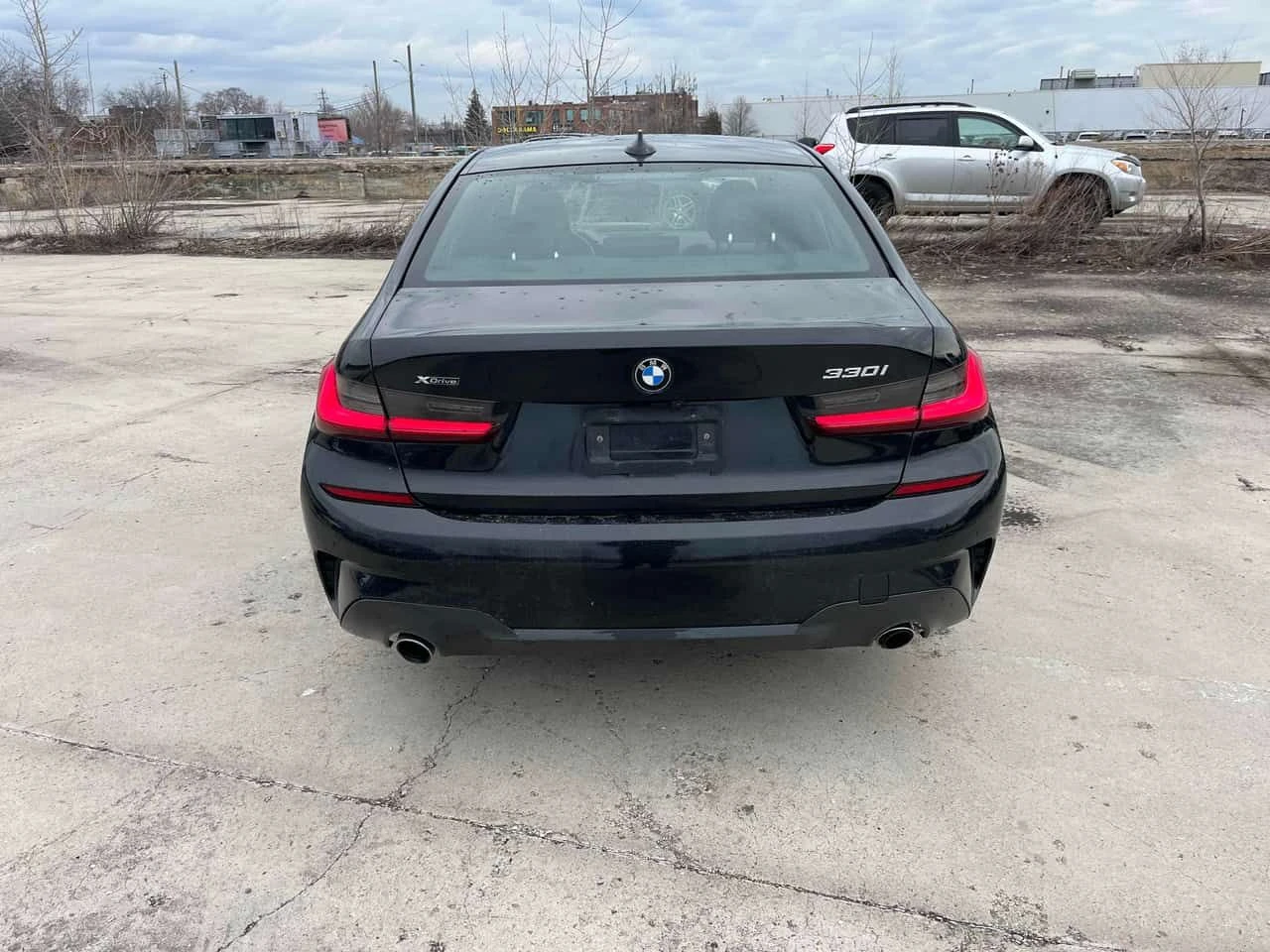 BMW 330 * 330i xDrive * CARFAX * ЦЕНА ДО БГ, снимка 4 - Автомобили и джипове - 53998994