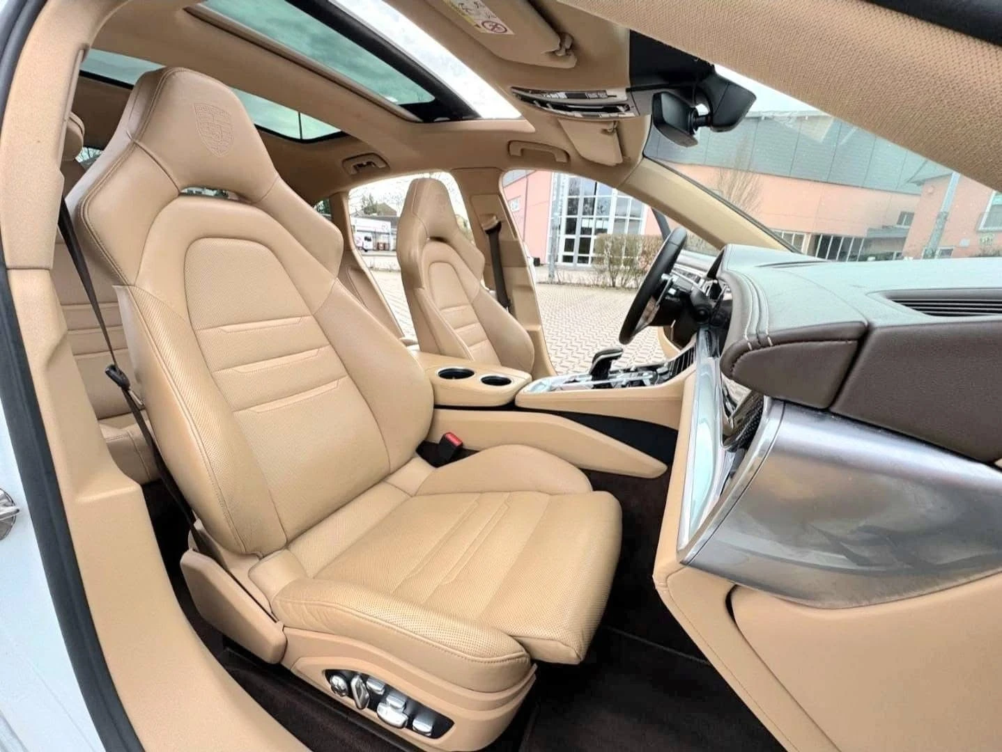 Porsche Panamera 4.0D V8 GTS PACK LED ПАНО BОSE ЛИЗИНГ 100%, снимка 13 - Автомобили и джипове - 54008782